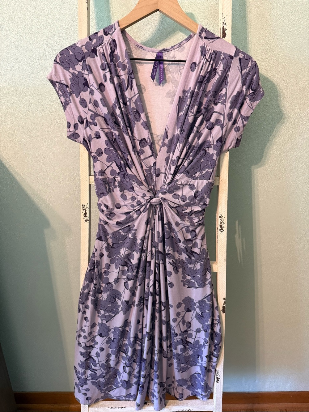Seraphine Lavender Floral Twist-Front Maternity Dress Size 6